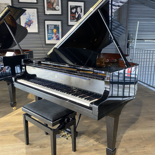 B-211 Occasion | Steinway & Sons
