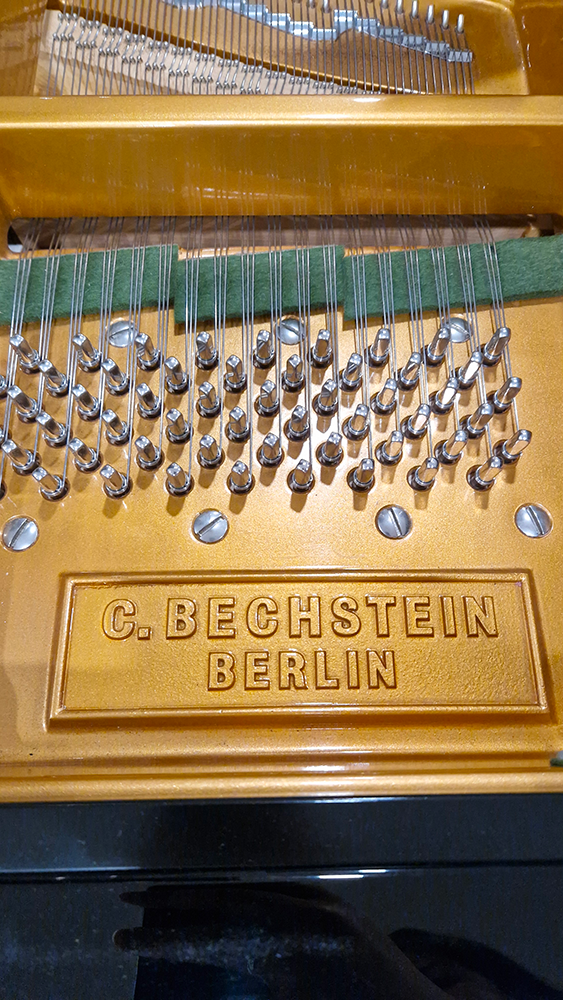 c.bechstein 1/2 que b212 | modèle d'exposition