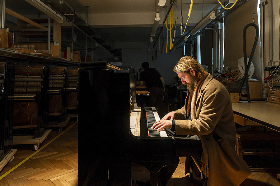 piano a queue steinway 10