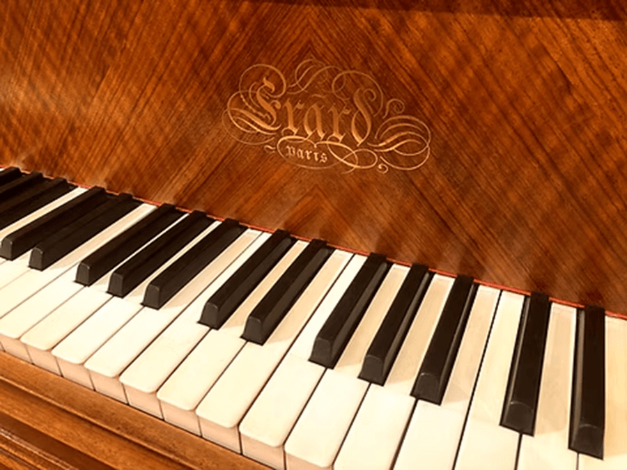 piano a queue erard 2