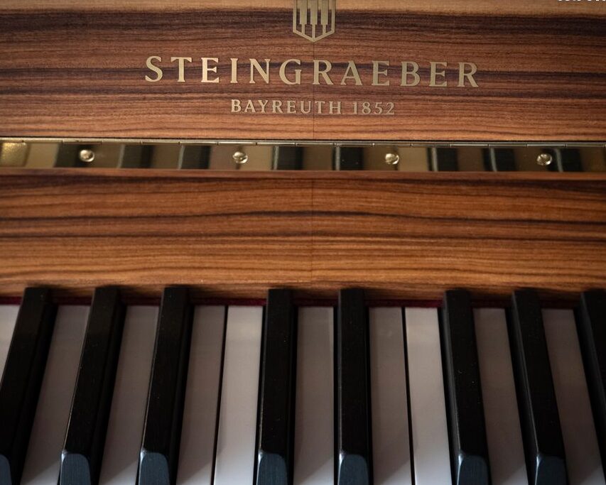 122 t vernis spécial satiné